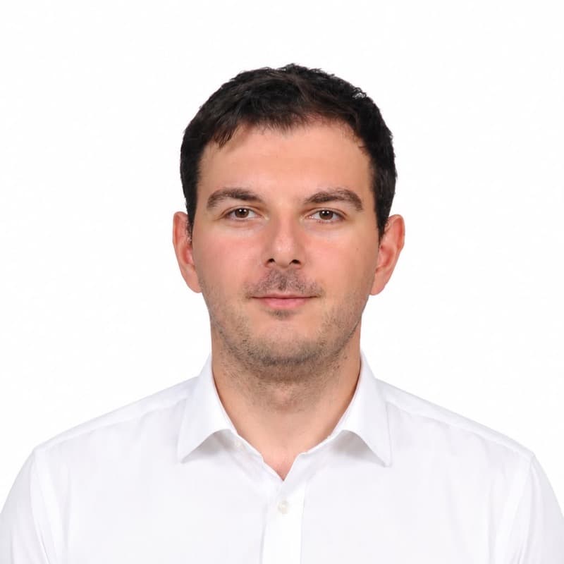Mehmet Can Küçükosmanoğlu portre fotoğrafı
